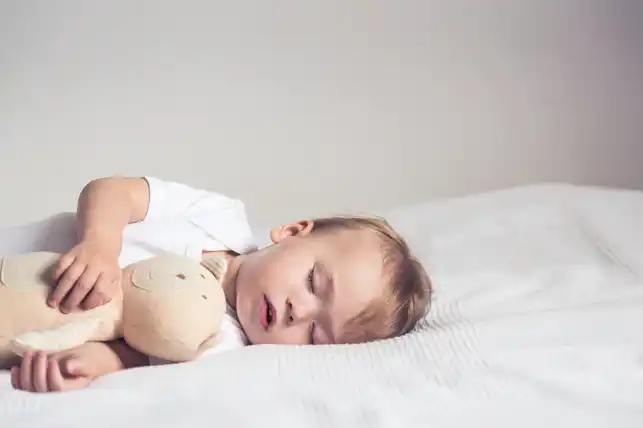 Quelle est la durée de sommeil d'un bébé de 18 à 24 mois ?